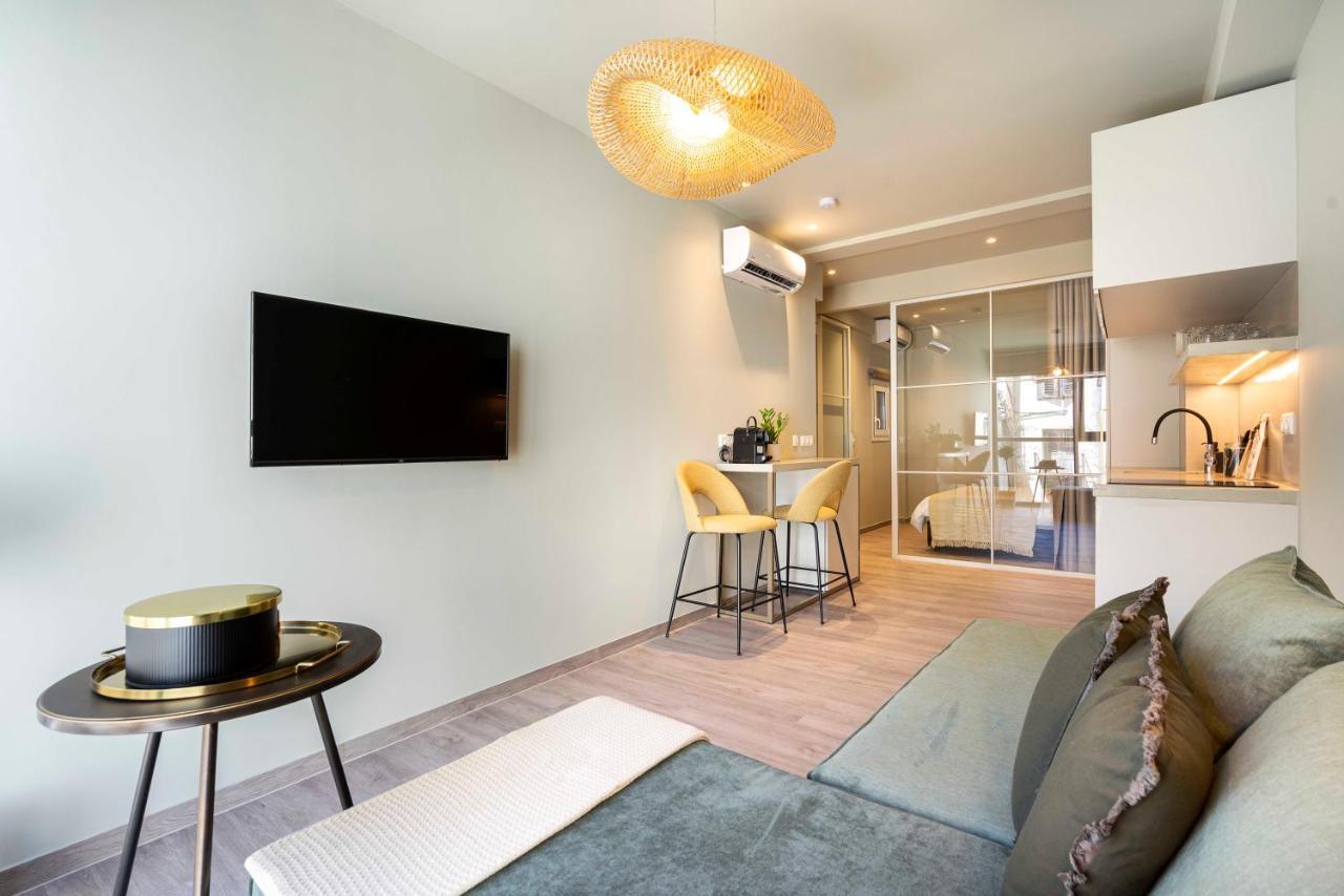 Yalarent Stunning Apartments At The Heart Of Atena Exterior foto
