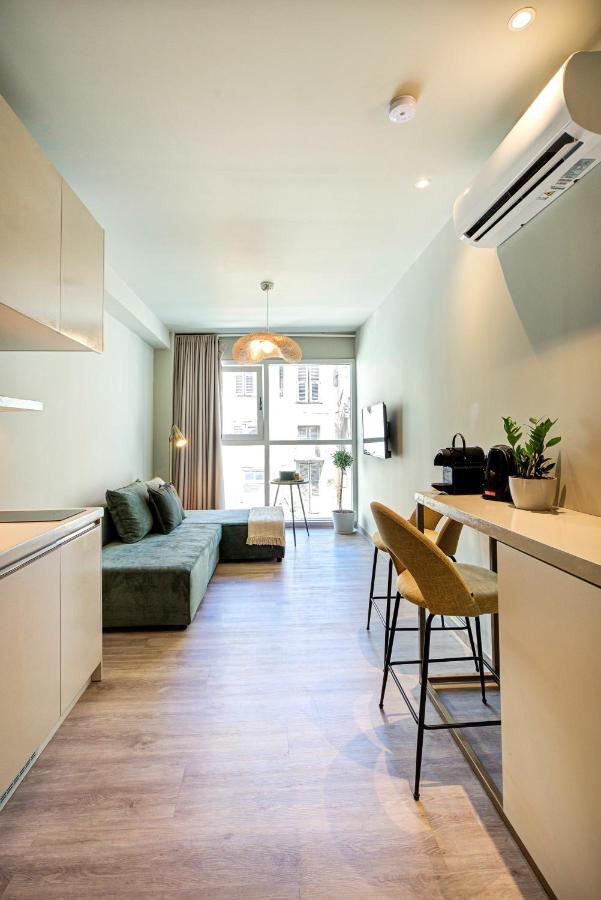 Yalarent Stunning Apartments At The Heart Of Atena Exterior foto