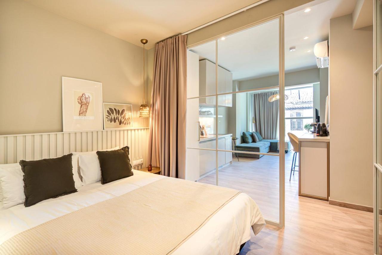Yalarent Stunning Apartments At The Heart Of Atena Exterior foto