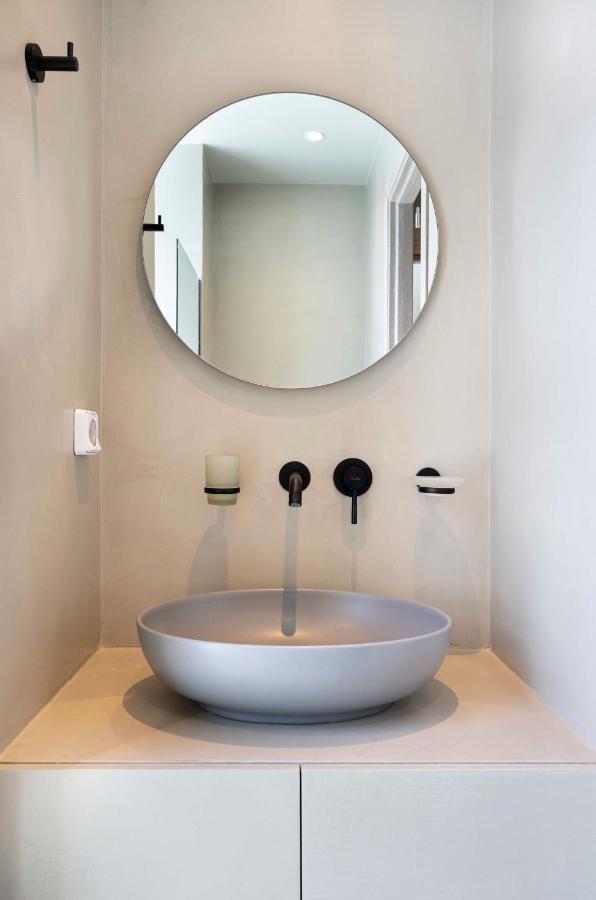 Yalarent Stunning Apartments At The Heart Of Atena Exterior foto
